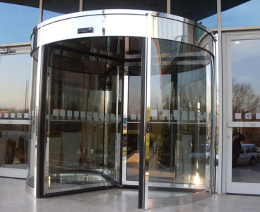  Automatic Revolving Doors